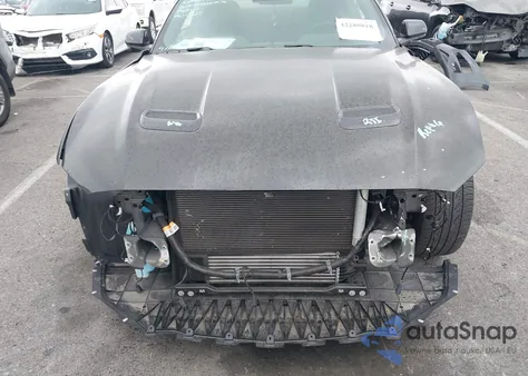 2022 Ford Mustang Ecoboost Fastback z USA, uszkodzony, nr VIN 1FA6P8TH2N5135583